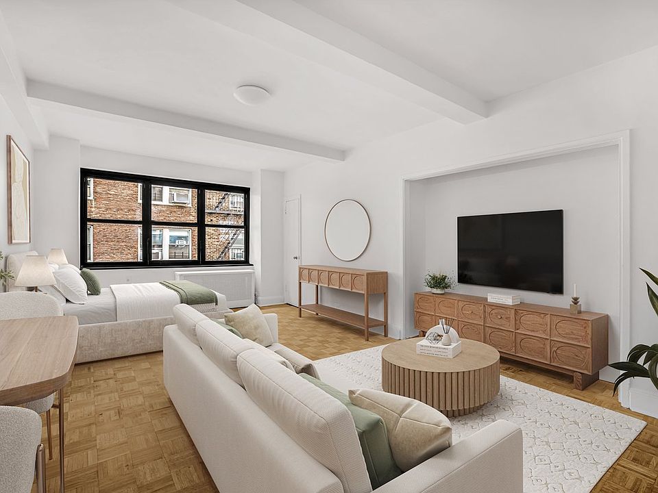 1st image of 310 E 44th St APT 509