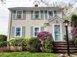 11 Wyman Rd, Marblehead, MA 01945