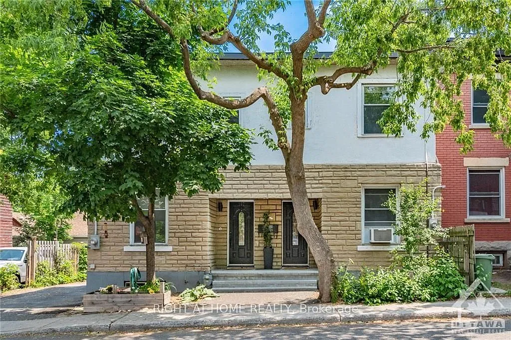 2 bed, $2,495 — Photo 1