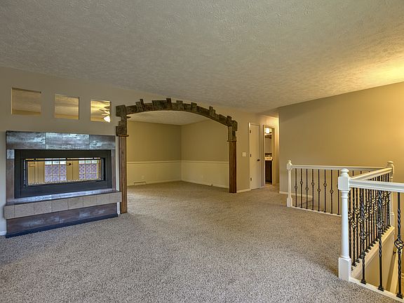4th image of 1006 Eldorado Dr