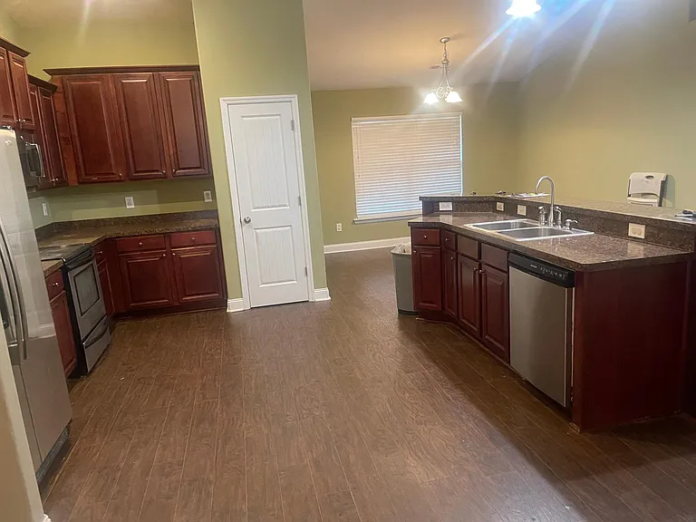 320 Research Station Blvd NW — Photo 2
