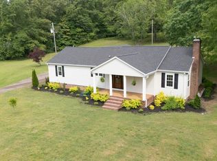 1152 E Poplar Ave, Selmer, TN 38375