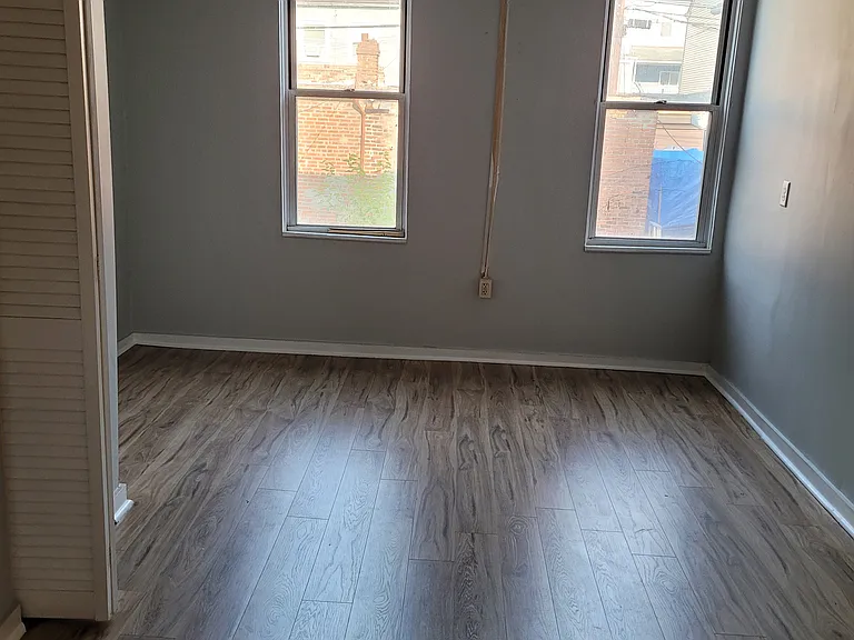 5148 Butler St #2 — Photo 2