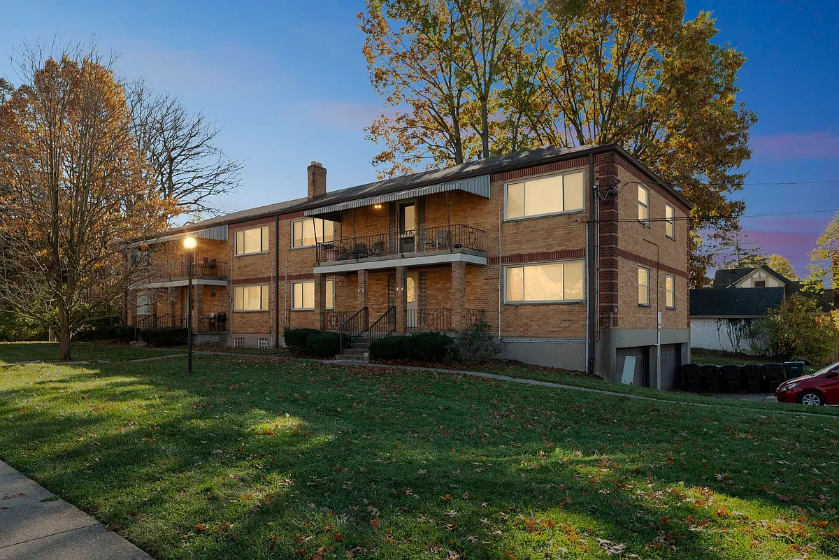Primary Photo - 3336-3344 Boudinot Ave