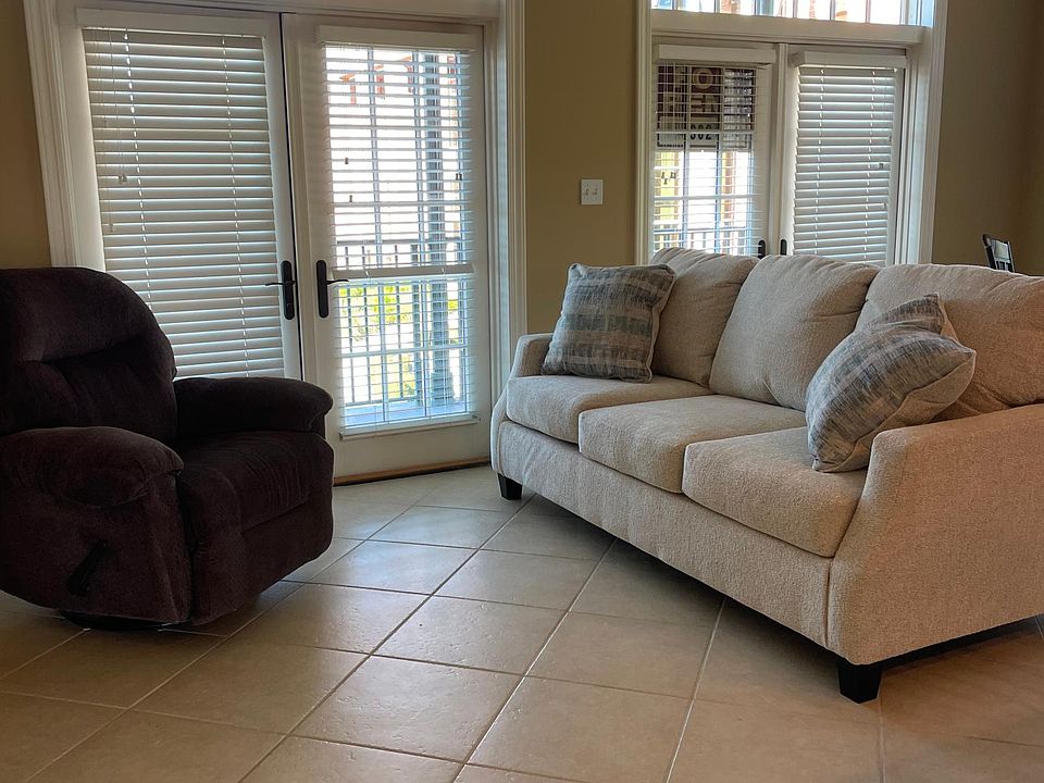 sofa/couch & recliner