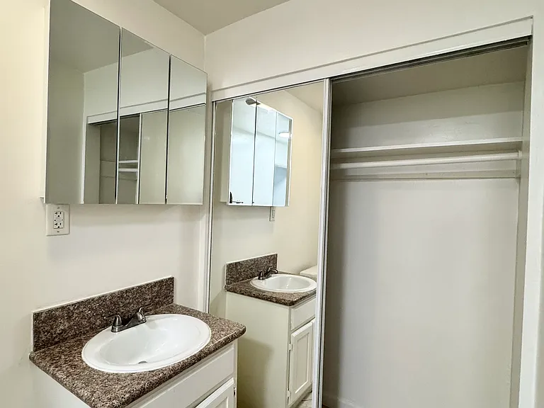 934 Arapahoe St #301 — Photo 6