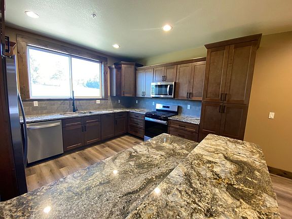 2nd image of 351 Dakota St #651-01