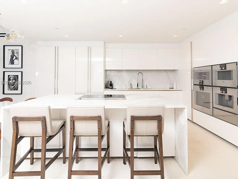 10201 E Collins Ave #1002 — Photo 18