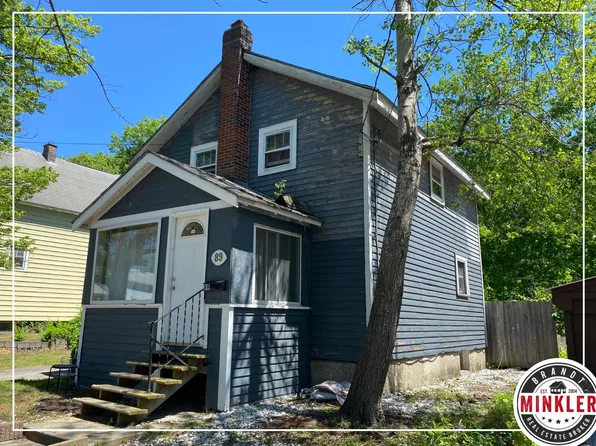 89 Park St, Gloversville, NY 12078