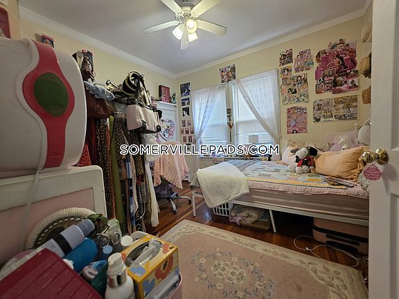 4th image of 125 Hillsdale Rd