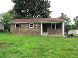 440 Longview Dr, Paducah, KY 42001