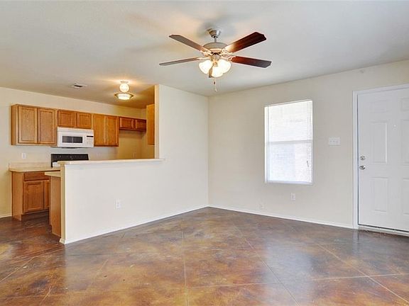 5th image of 8009 Julie Ave