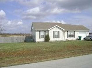 155 Morgan Ln, Hopkinsville, KY 42240