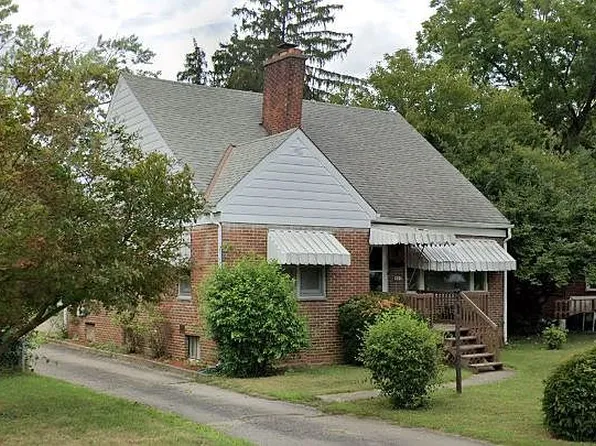 127 S James Rd, Columbus, OH 43213