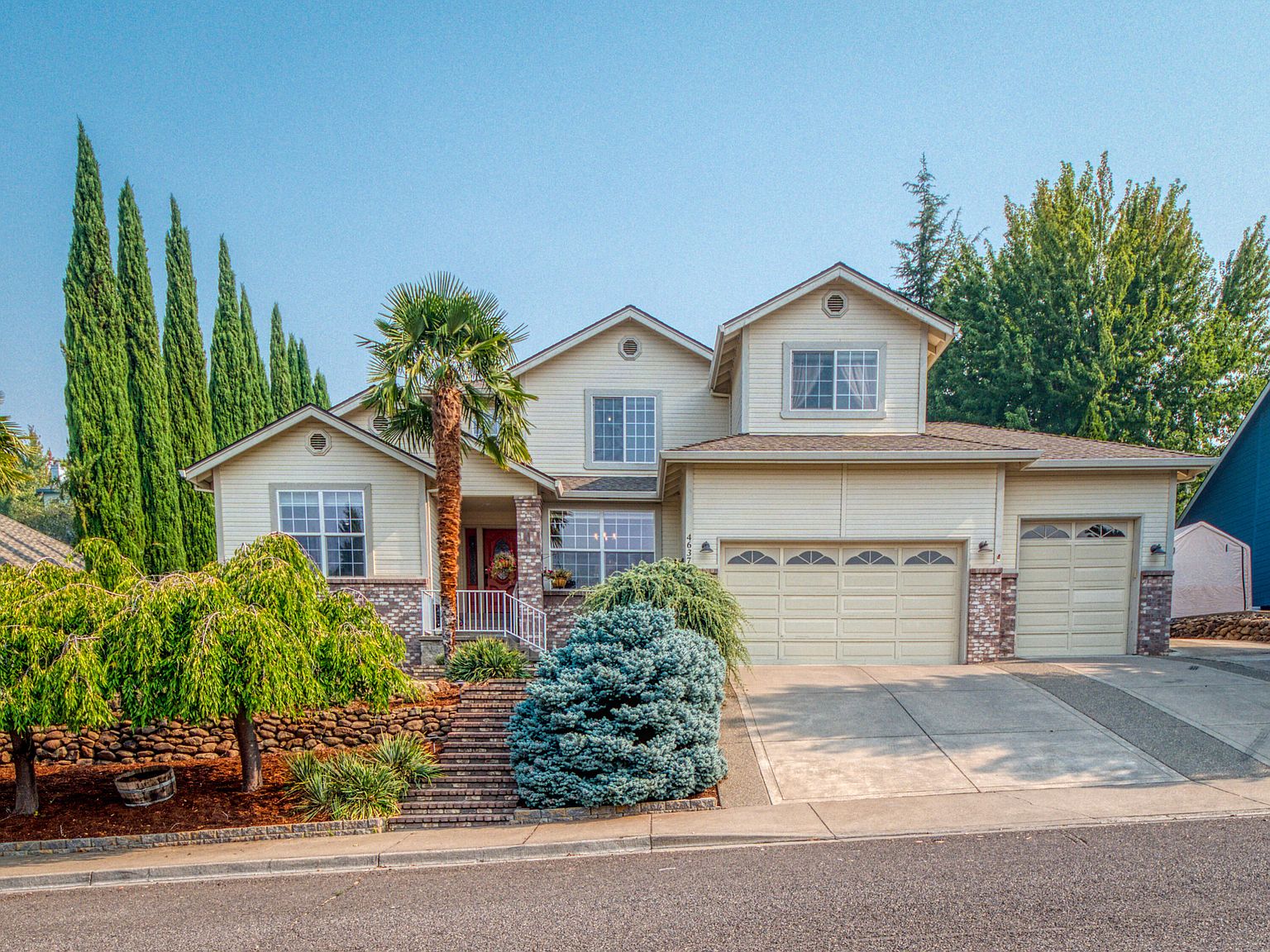 4637 Torrey Pines Dr, Medford, OR 97504 Zillow