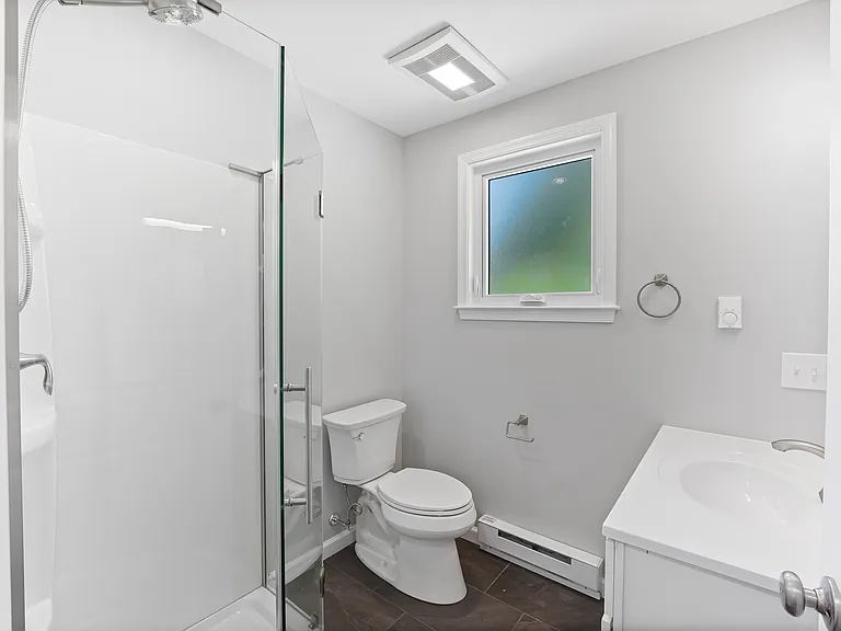 425 E Maple St #2 — Photo 10