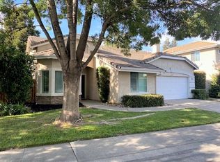 9451 Windrunner Ln, Elk Grove, CA 95758