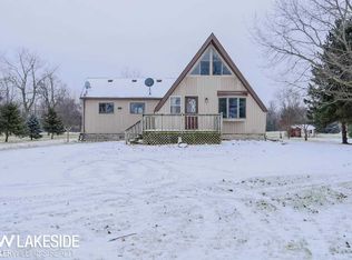 22680 33 Mile Rd, Armada, MI 48005