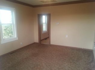 150 E 6 Mile Rd, Garden City, KS 67846