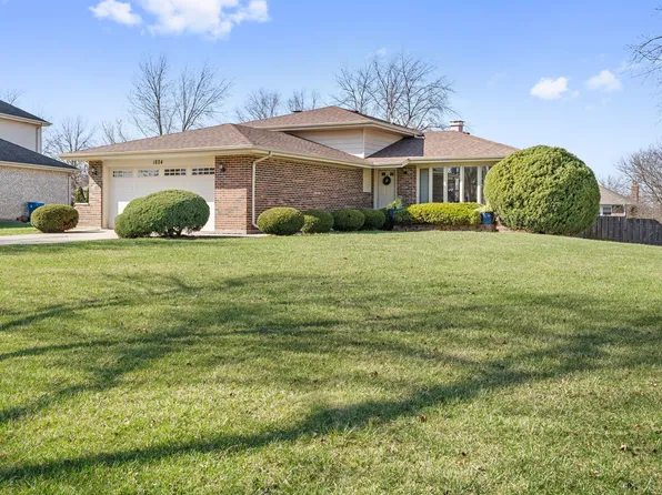 1824 Northbridge Pl, Downers Grove, IL 60516