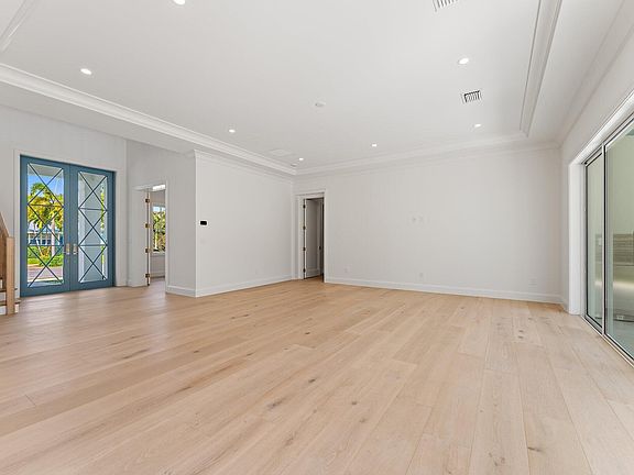 5th image of 358 Bunker Ranch Road