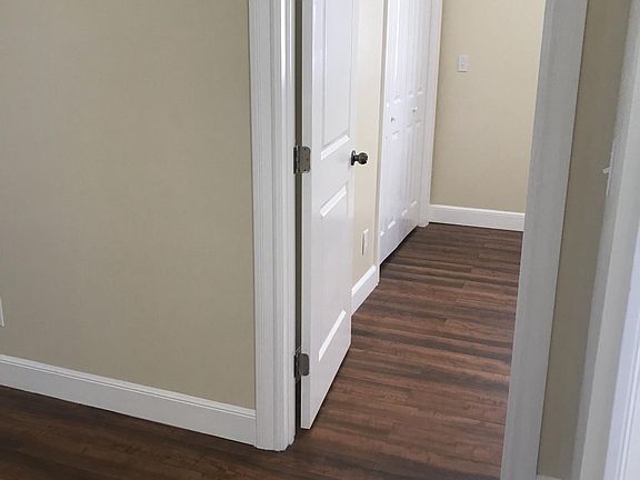 5th image of 3027 22nd St APT 3