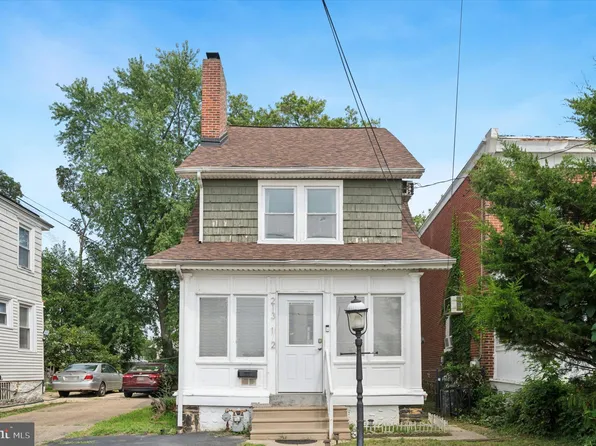 213 Melrose 1/2 Ave, Lansdowne, PA 19050