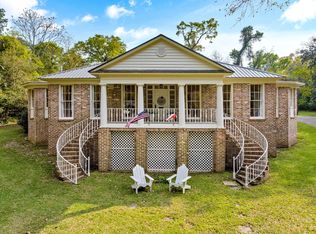 1819 S Indian Creek Dr, Mobile, AL 36607
