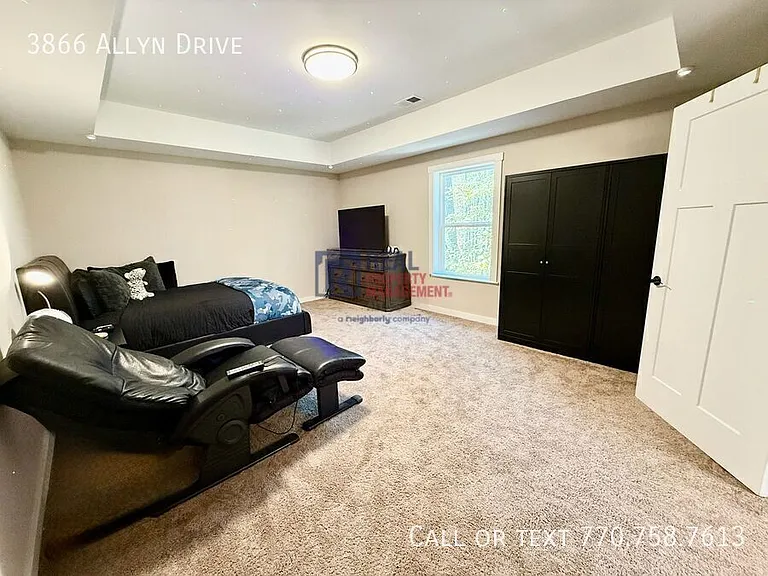 3866 Allyn Dr NW — Photo 16