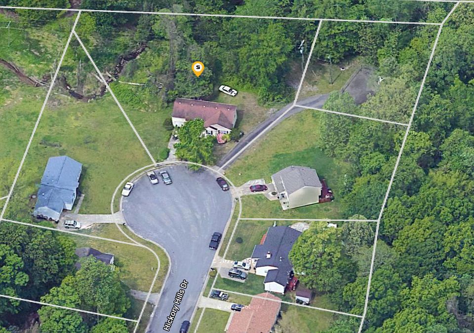 1st image of 124 Hickory Hills Dr