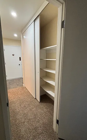 1733 Lacassie Ave #7 — Photo 9