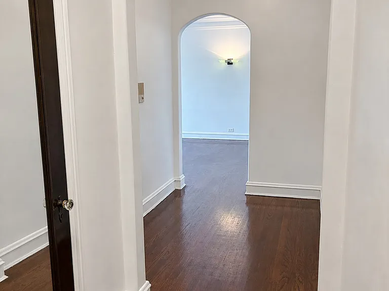 7348 N Ridge Blvd #13B — Photo 4