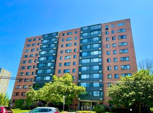 90 Prospect Ave APT 8E, Hackensack, NJ 07601