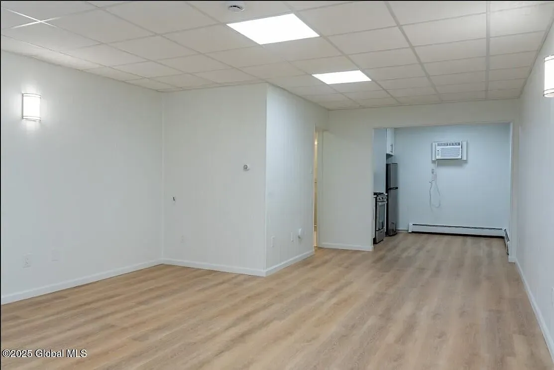 Studio, 515 sqft, $1,500 — Photo 4