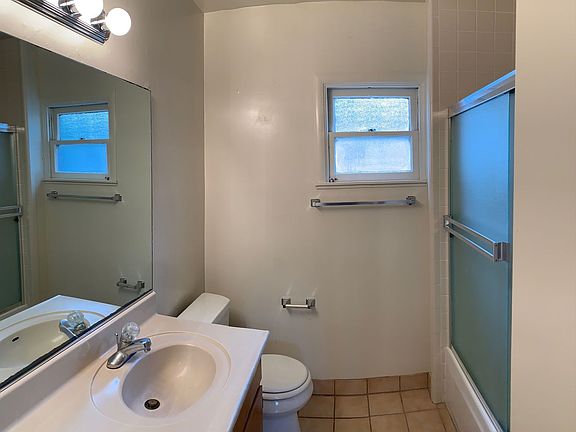 5th image of 251 Lighthouse Ave #247