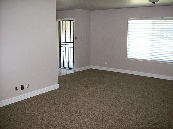 3rd image of 7015 Germanna Ct
