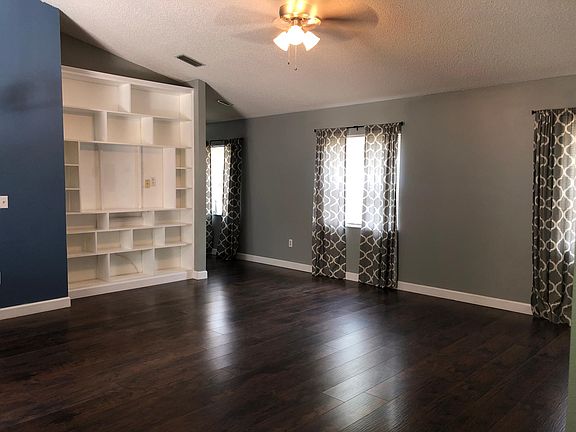 5th image of 1330 Mohrlake Dr