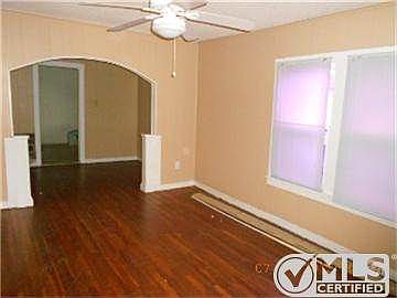 3rd image of 5525 Houghton Ave