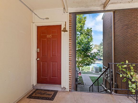 2nd image of 515 Basswood Ave APT H88