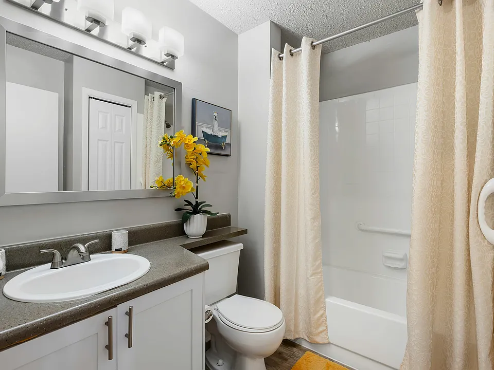 Beneva Place Apartments