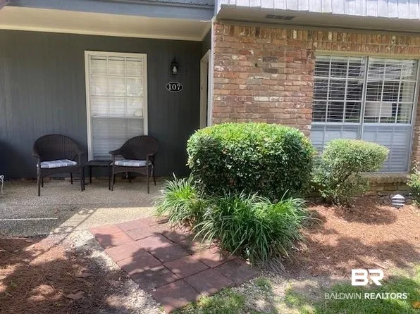 207 S Mobile St APT 107, Fairhope, AL 36532