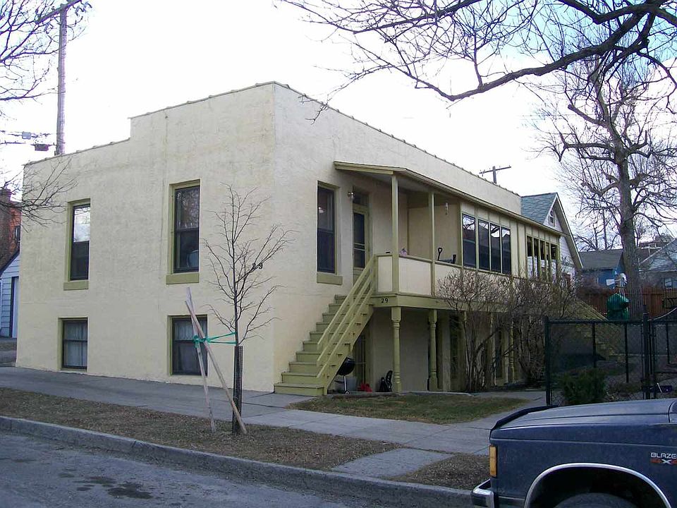 2nd image of 29 12th Ave
