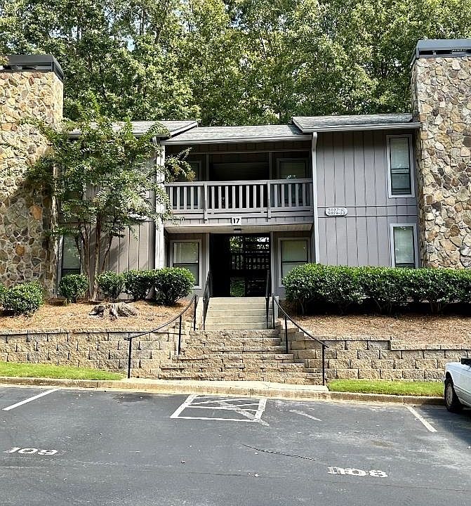 1st image of 5035 Woodridge Way
