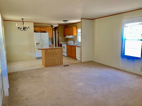 4th image of 3806 S Ironwood Cir