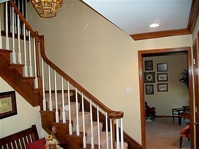 5th image of 6677 Burlington Dr