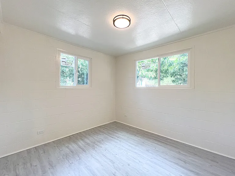 84-290 Makaha Valley Rd #A — Photo 16