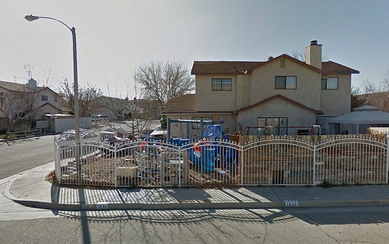 1st image of 1830 Park Circle Dr
