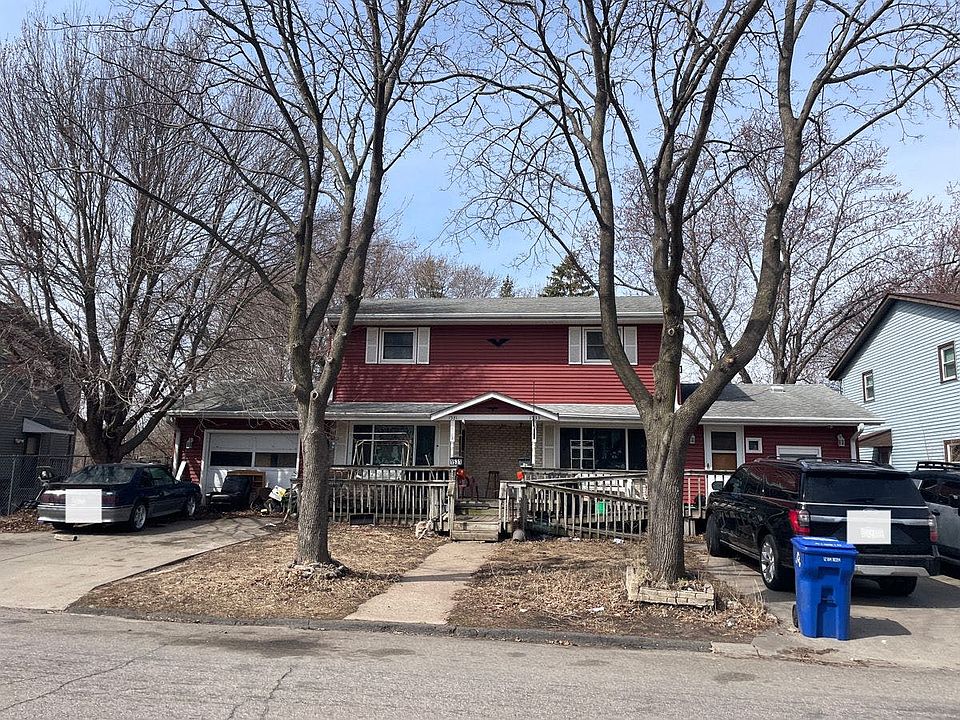 1st image of 1531 Clarence St #33