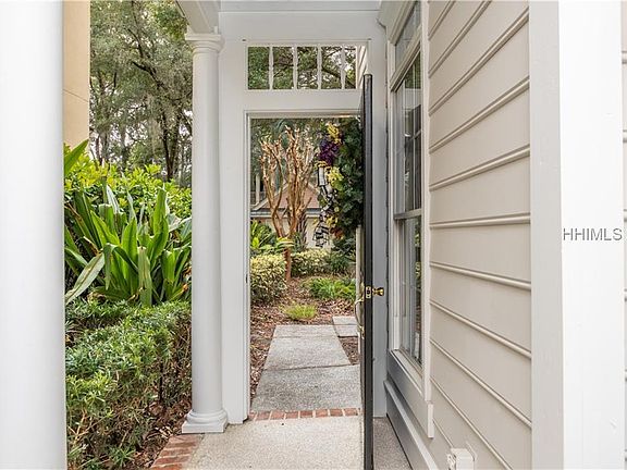 5th image of 9 Sparwheel Ln