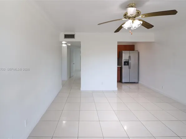 11195 SW 1st St APT 119, Sweetwater, FL 33174